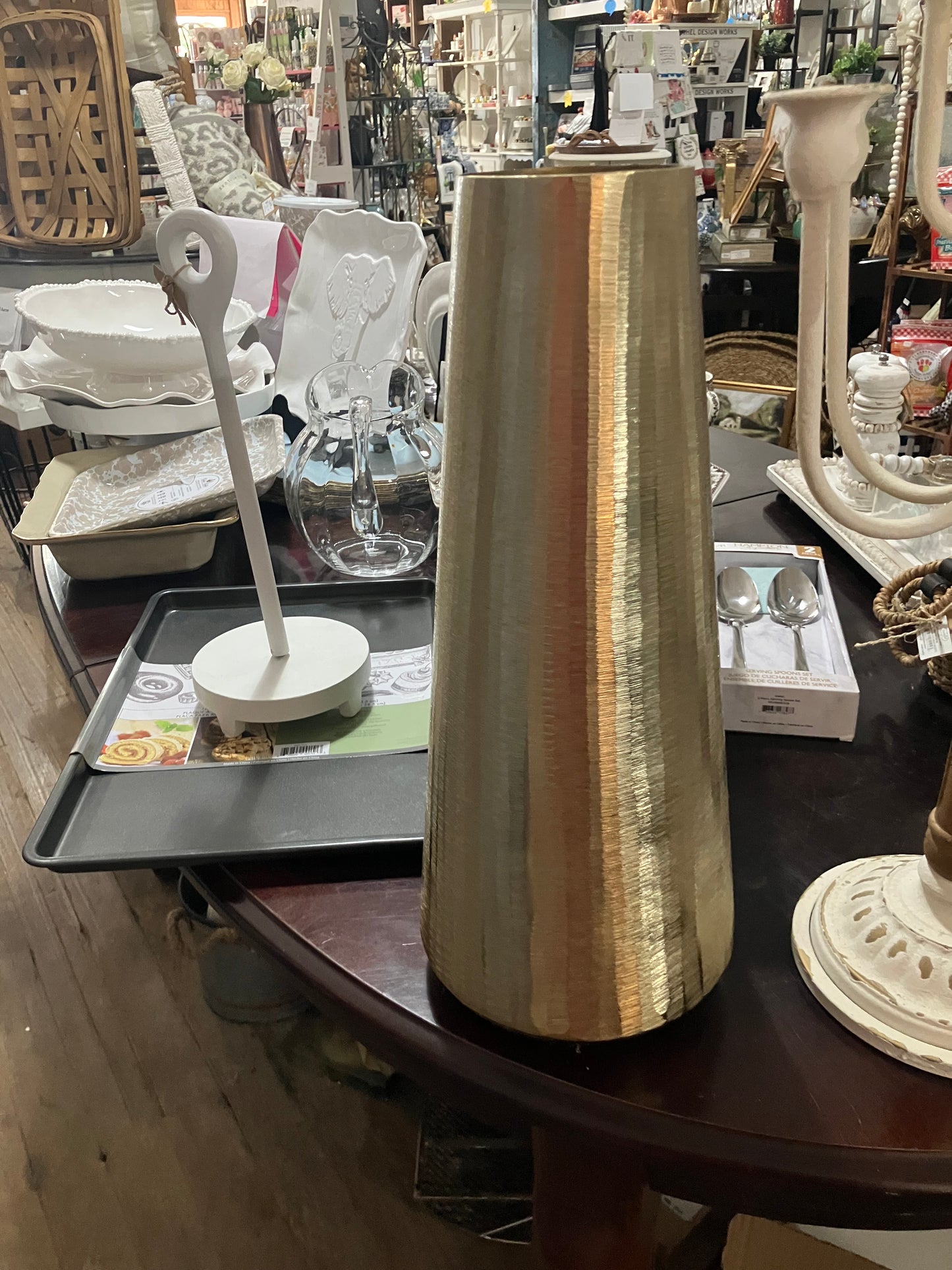 Decor Pieces -Hayes/Crawford