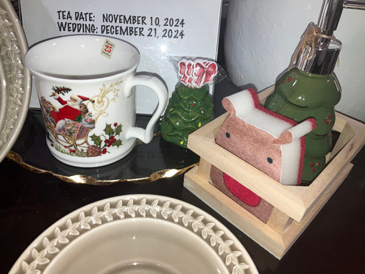 Christmas Items - McNees / Orr