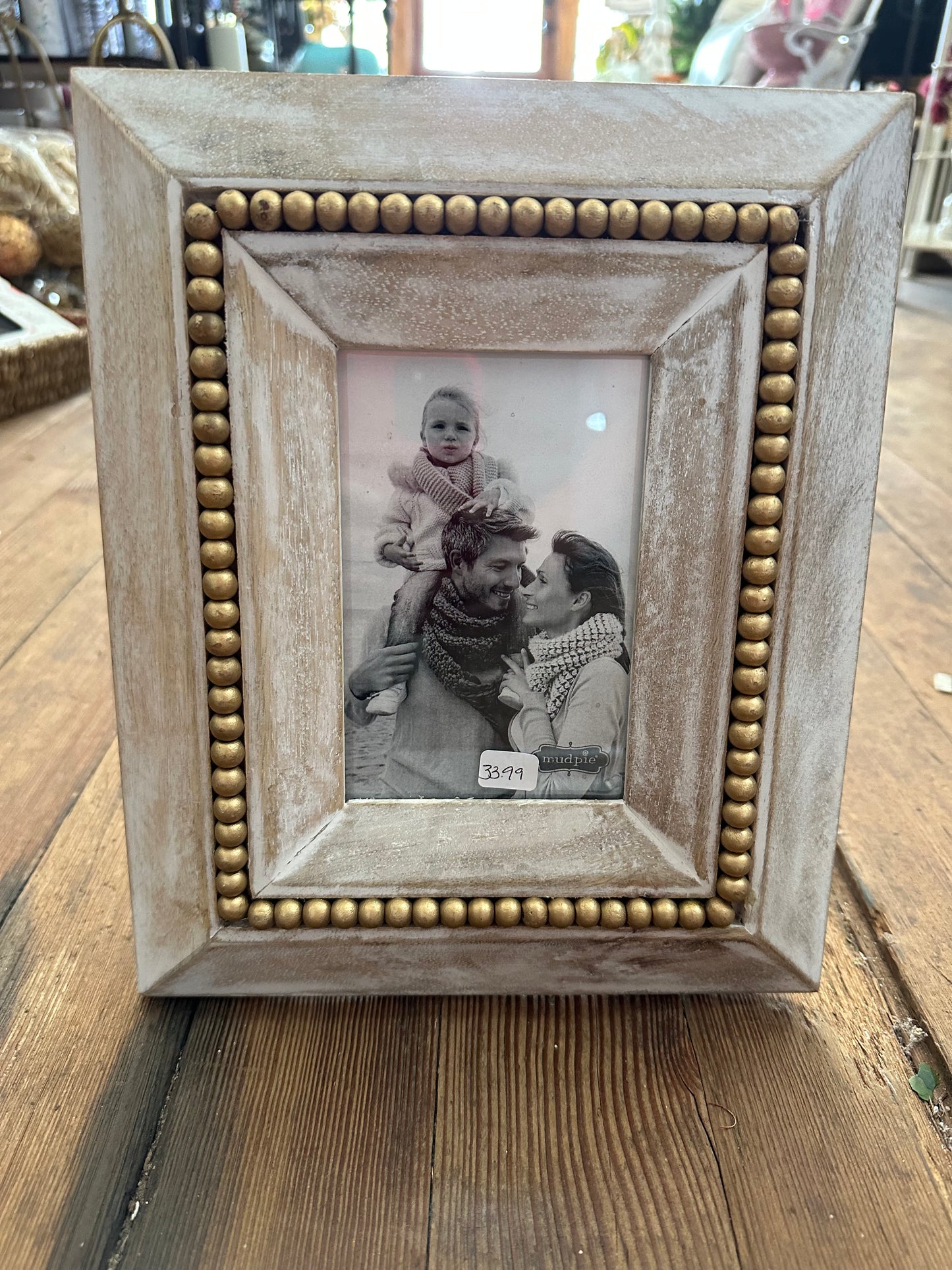 Decor & Frames -Ingle/Jones