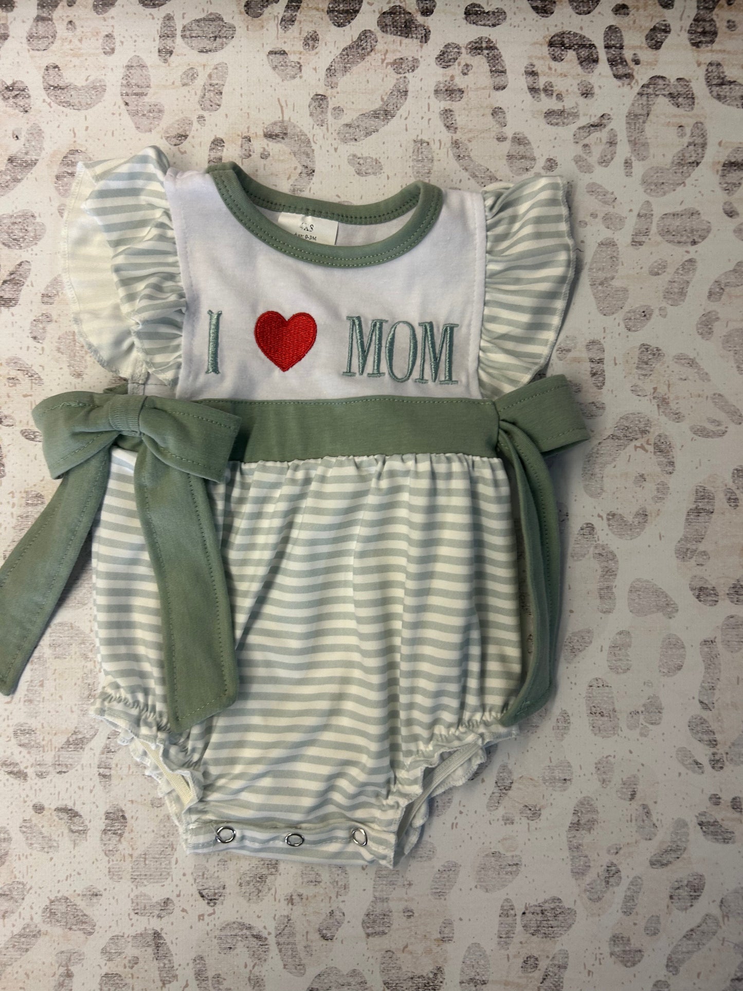 I Heart Mom G/W Bubble 0-3M -Johnson Baby