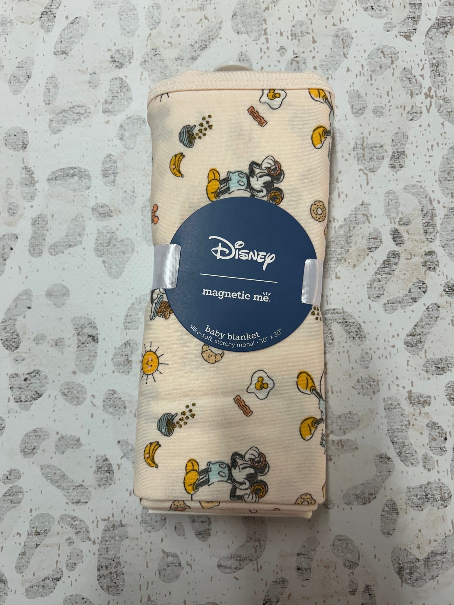 Magnetic Me Mickey's brunch bunch modal blanket