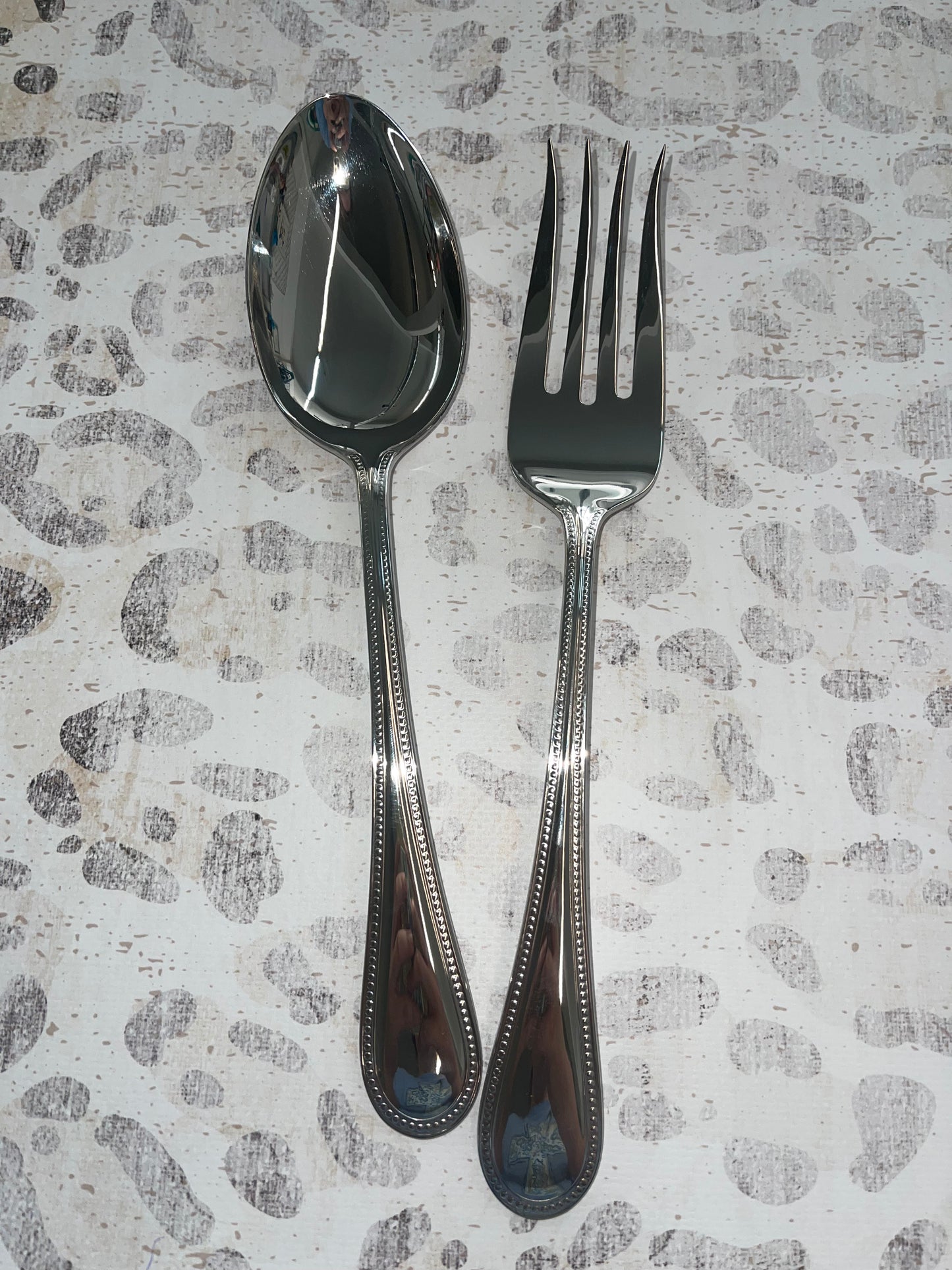 Lyndon Salad Server Set