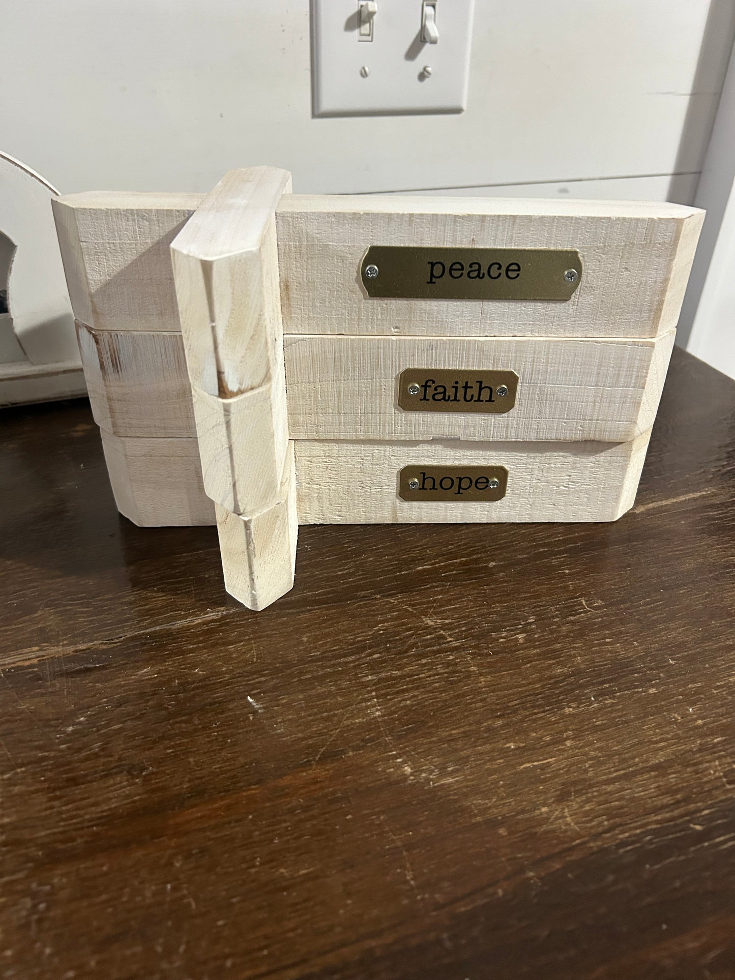 Decor & Towels - Thompson/Perrigin