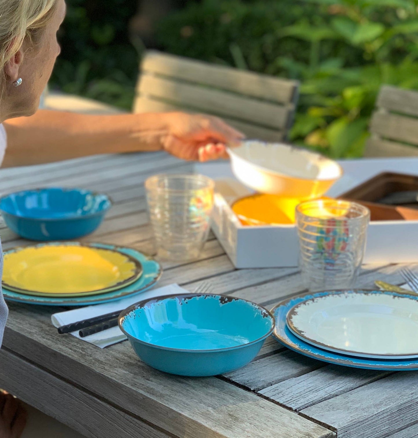 Fox Run Melamine Dinnerware, Set of 12, Multicolor