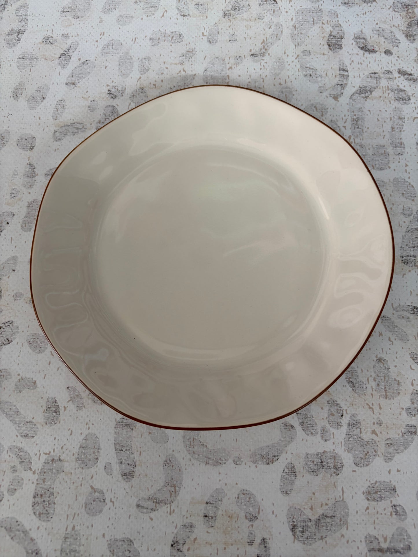 Dishes-Hydrick/Gray