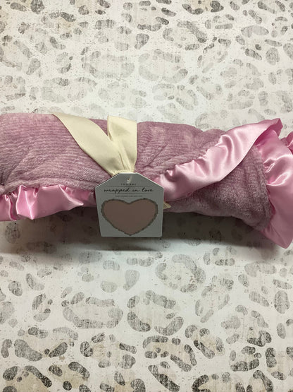 Blankets, Bibs, & Bath Items -Wright Baby