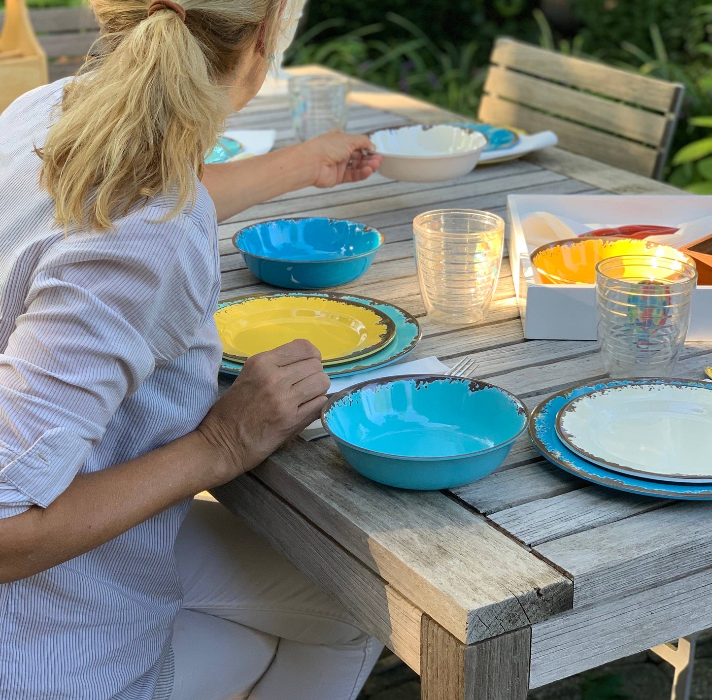 Fox Run Melamine Dinnerware, Set of 12, Multicolor