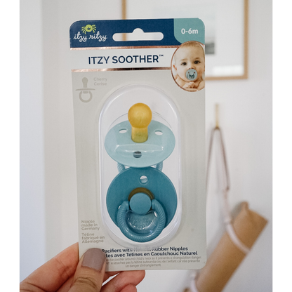 Itzy Soother™ Natural Rubber Paci Sets- Pink Bow