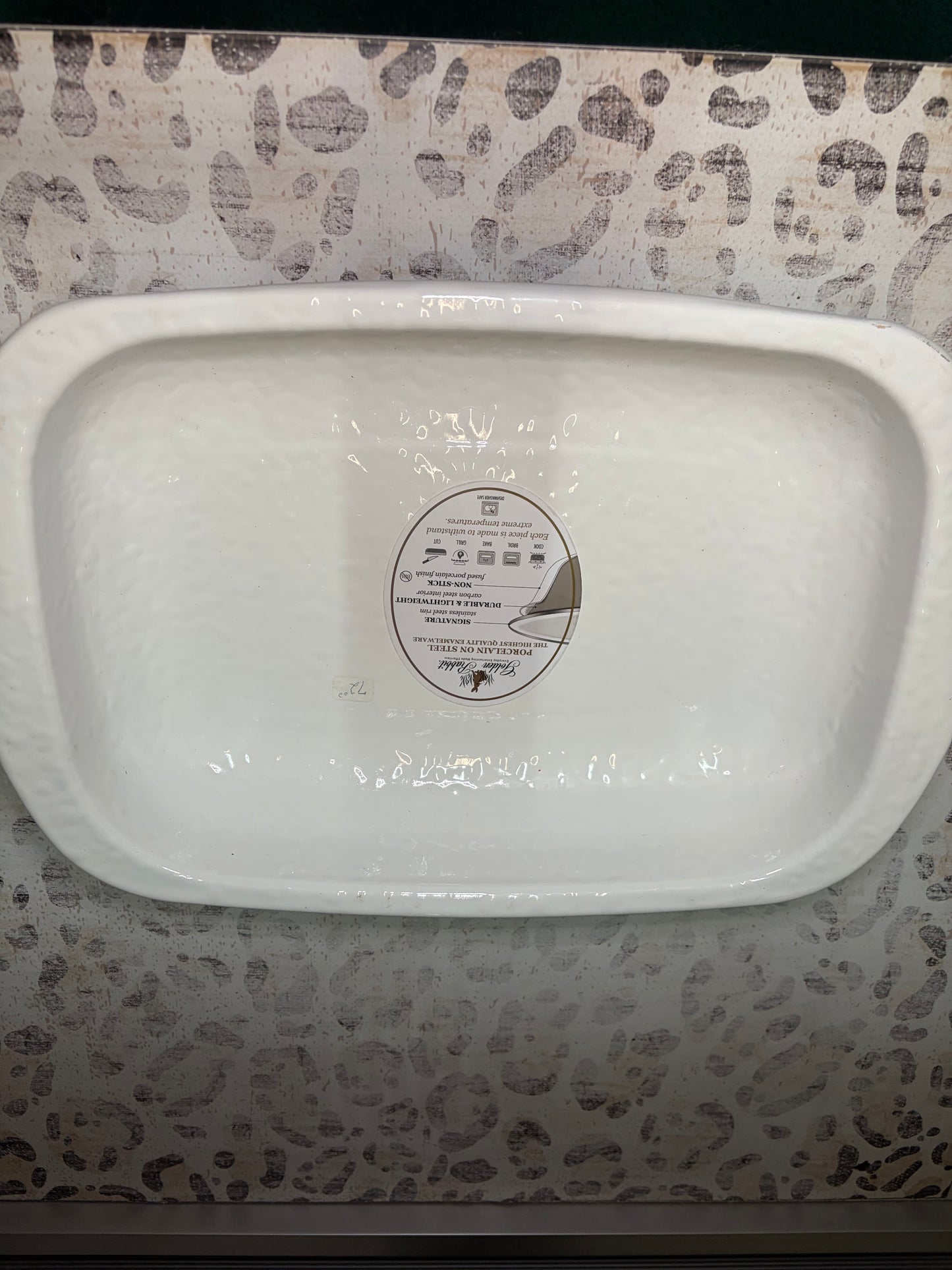 Kitchen Items -Madison/Castleberry