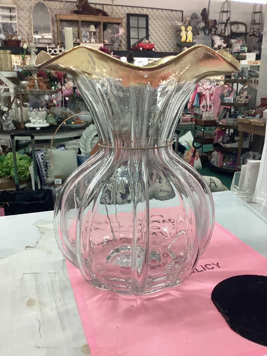 Gold Ruffle Vase