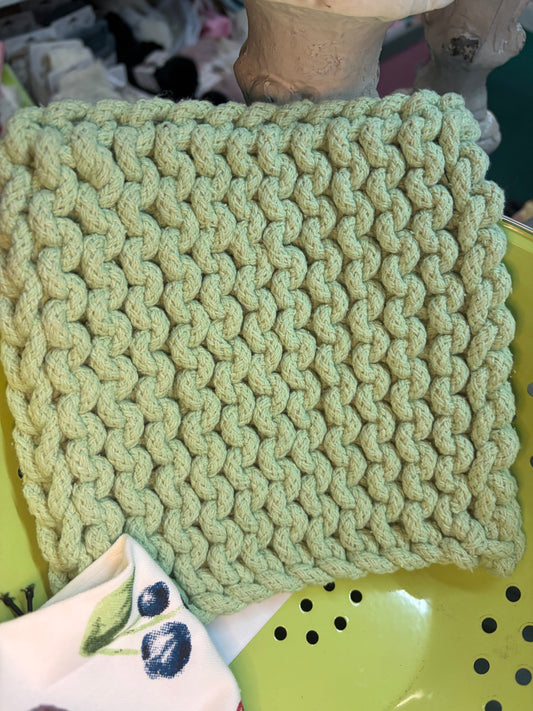 Kitchen Items -Collins/Eskridge