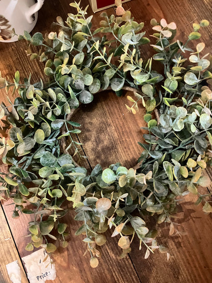 Decor Pieces -Hayes/Crawford