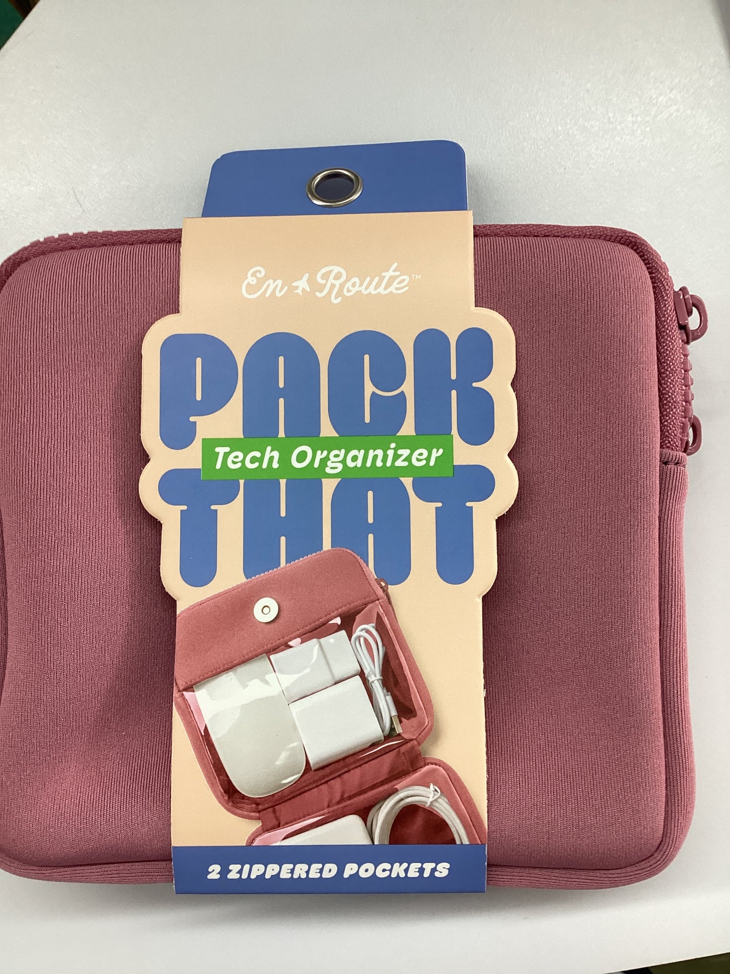 En Route Pack That Tech Organizer