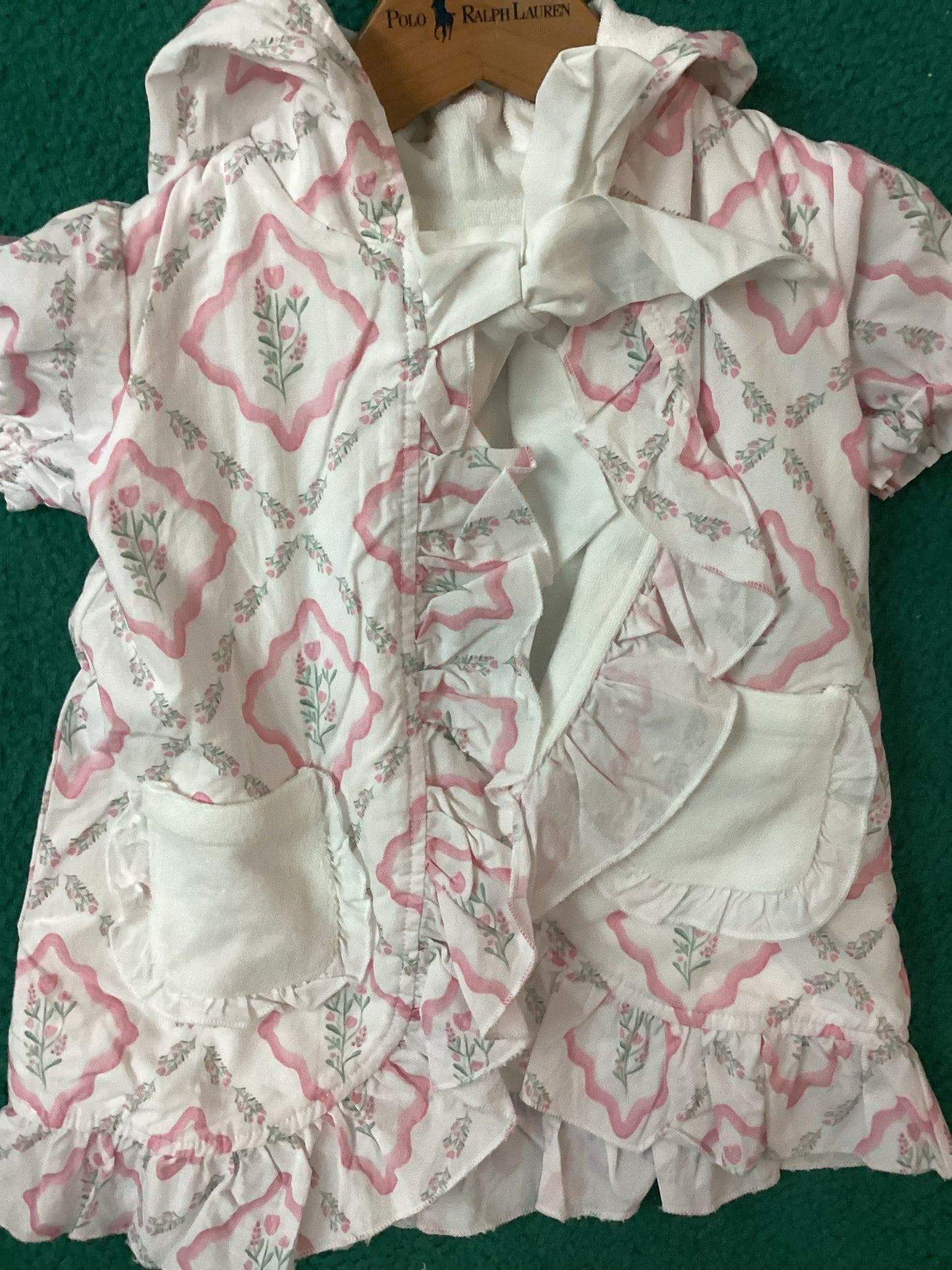 Clothes-Caine