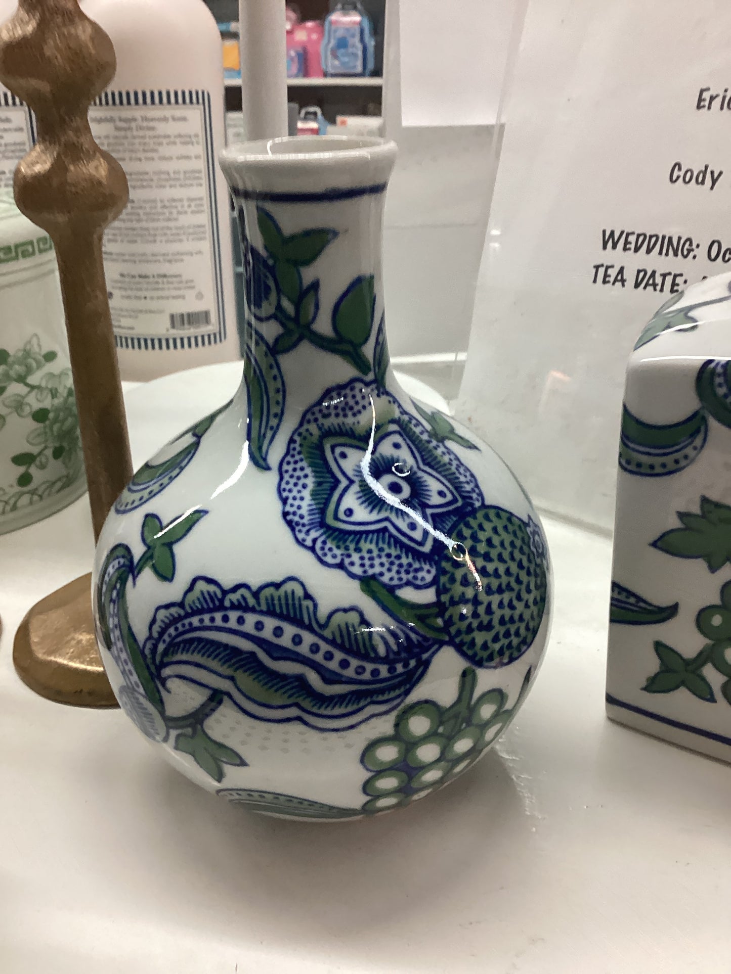 Home Decor - Shelton/Thompson