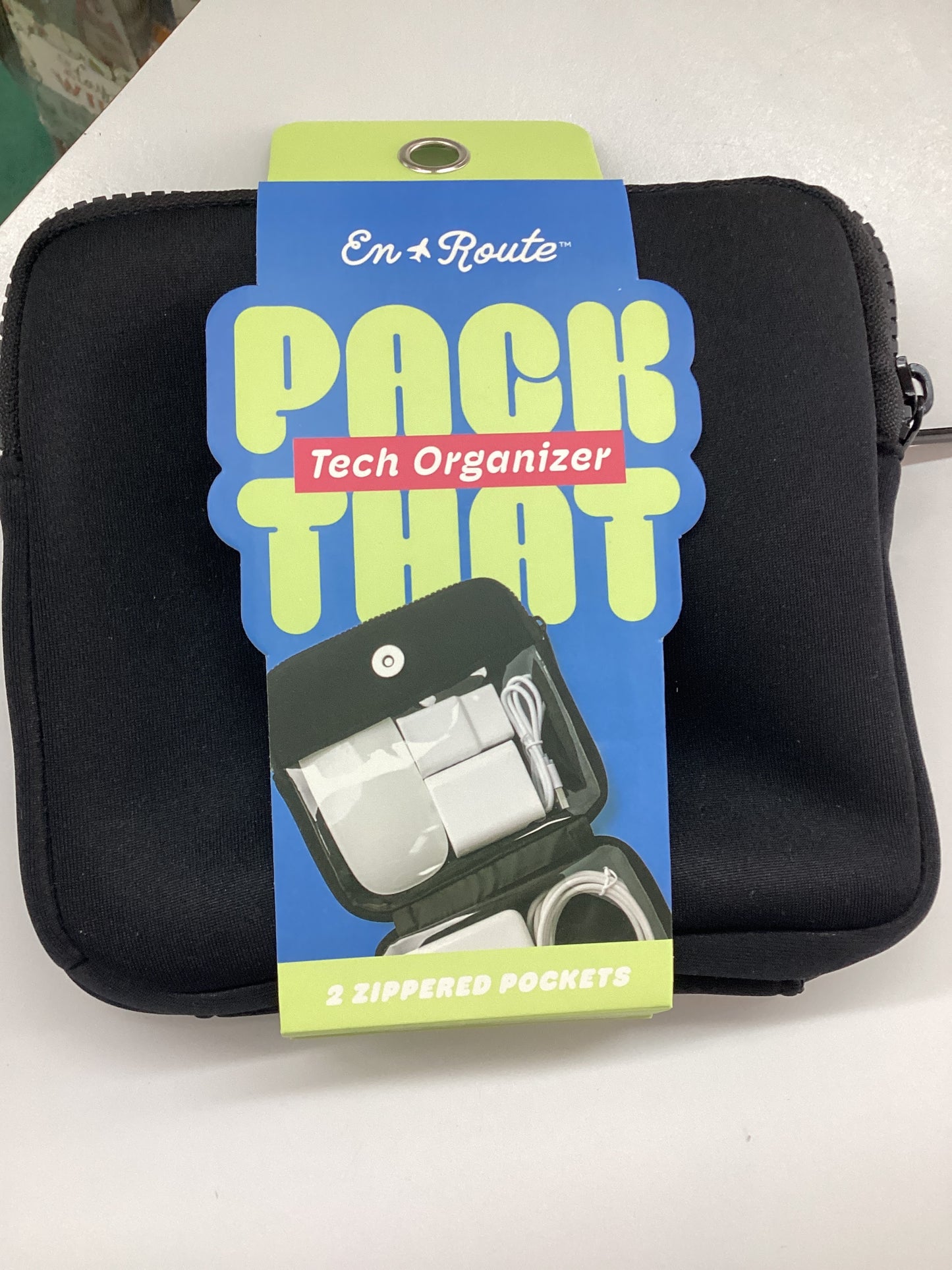 En Route Pack That Tech Organizer