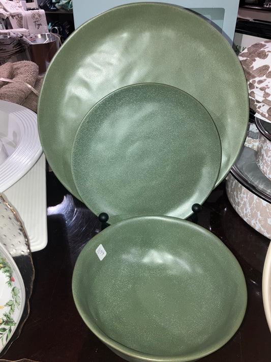 Green Dishes - McNees / Orr