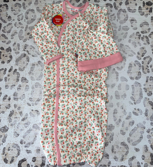 Magnetic Me Mon Cheri Organic Gown w/ matching hat