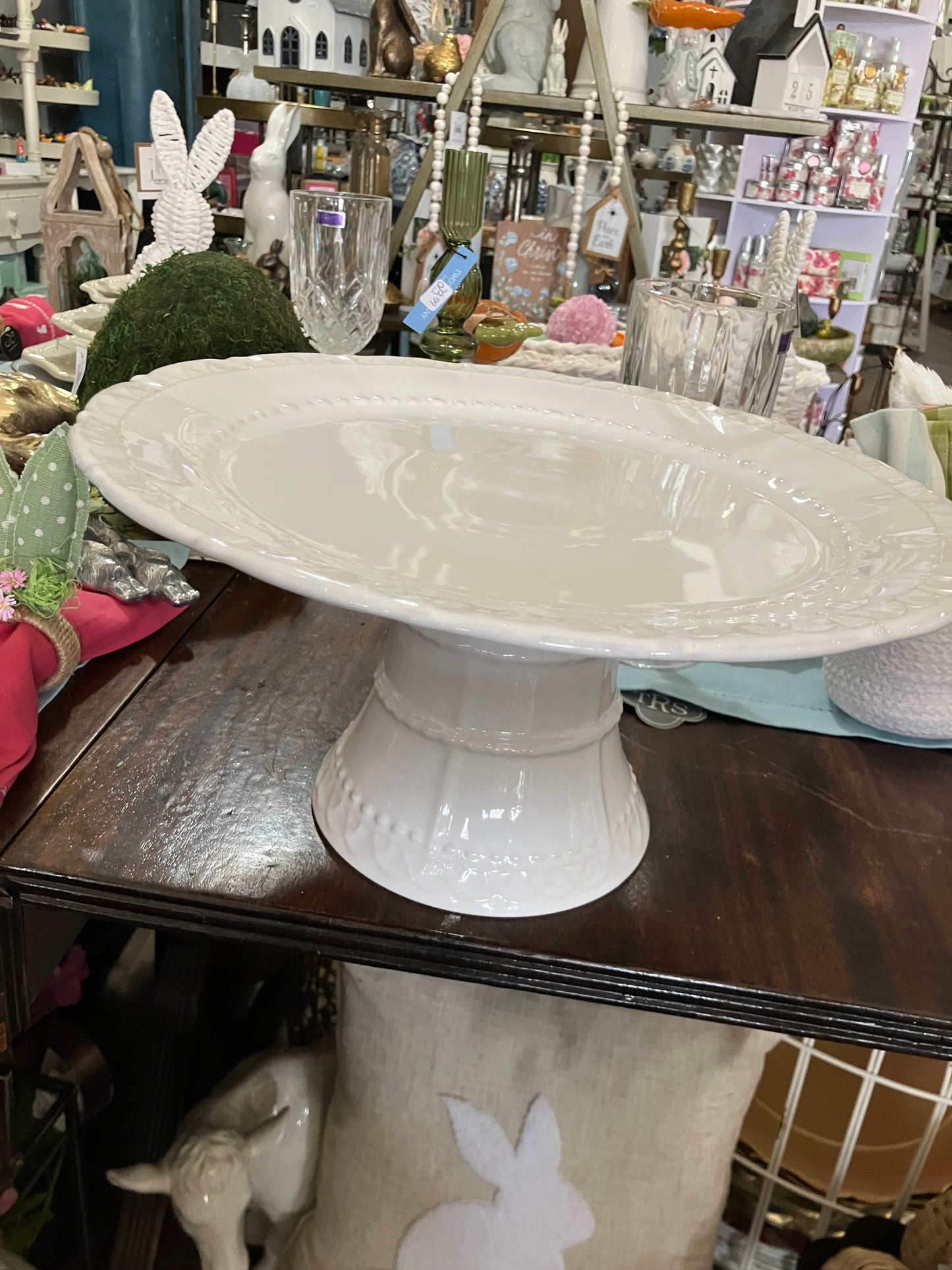 Historia Dishes (Paper White) -Holsenback/Aaron