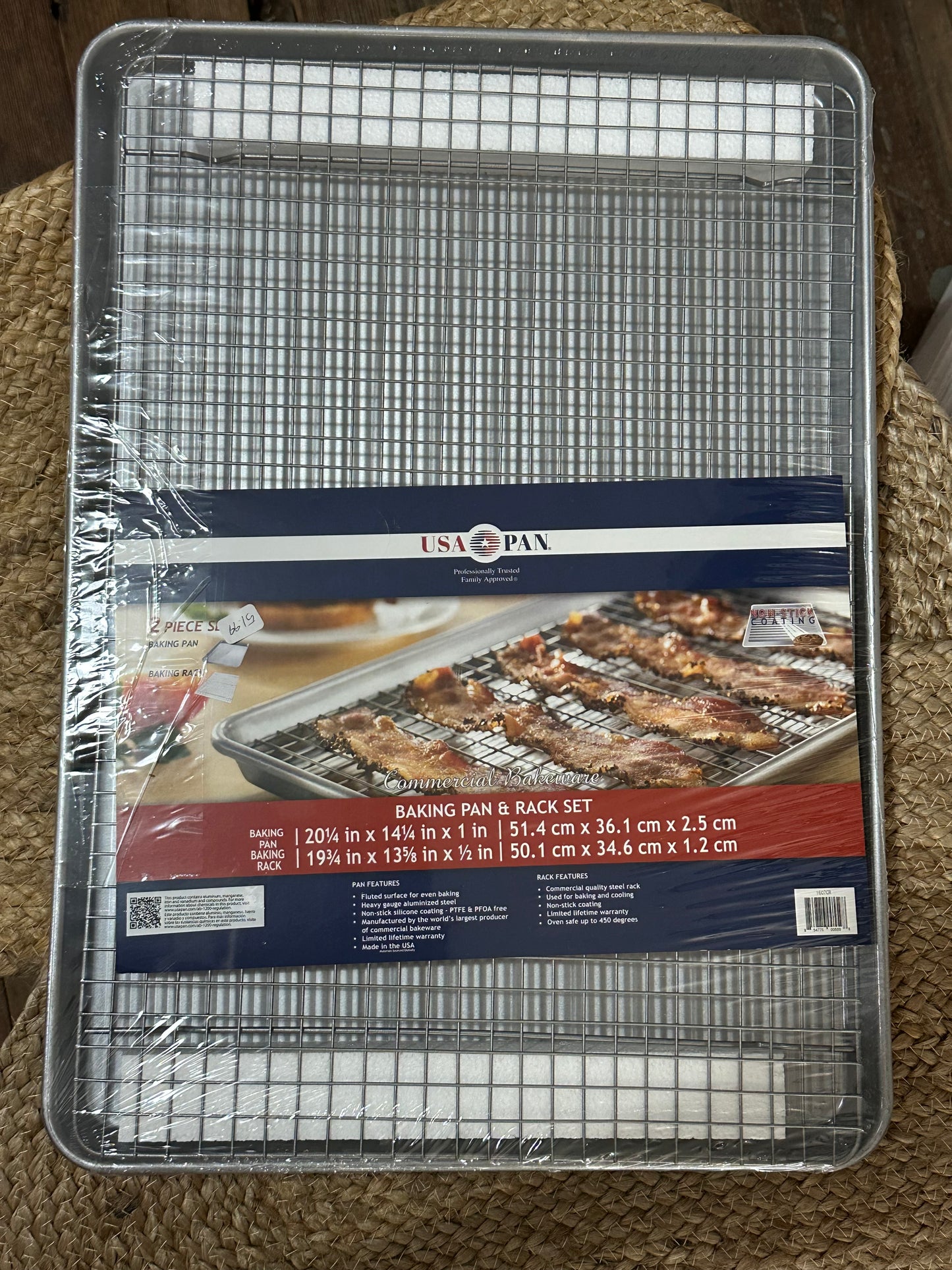 Kitchen Items -Holsenback/Aaron