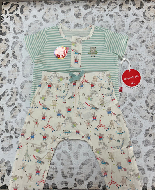 Magnetic Me Furry Field Modal s/s Top + Pant