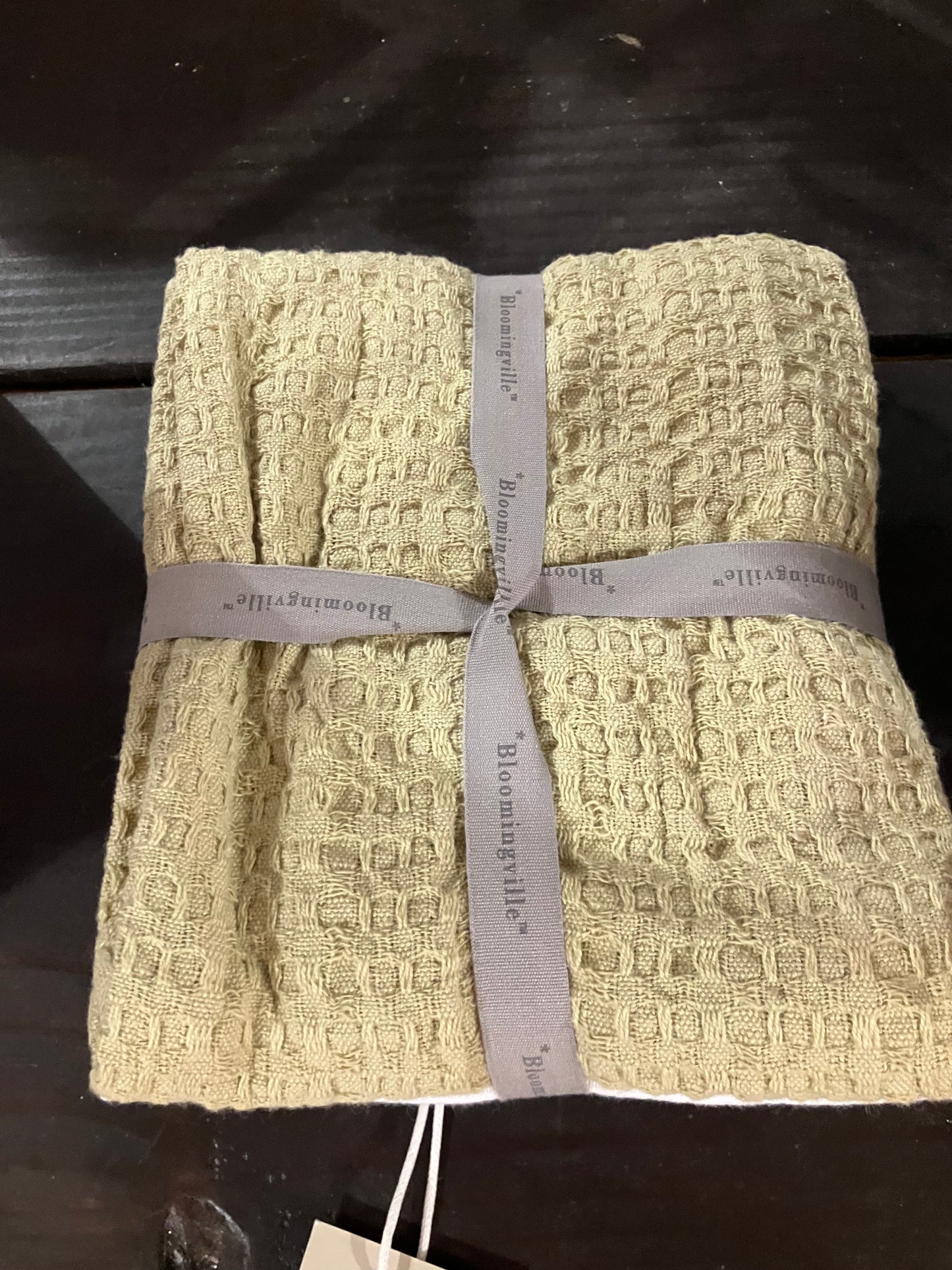 Cloths & Napkins -Nasser/Barnes