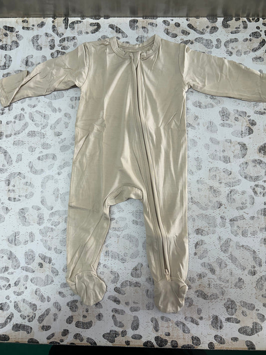 Dear Perli Oat Colored Collection