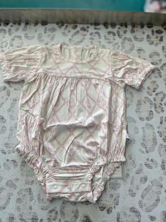 Hamner Hill Pink Dainty Bunny Bubble