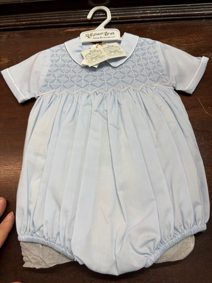 Bubbles, Rompers & Pjs -HHN
