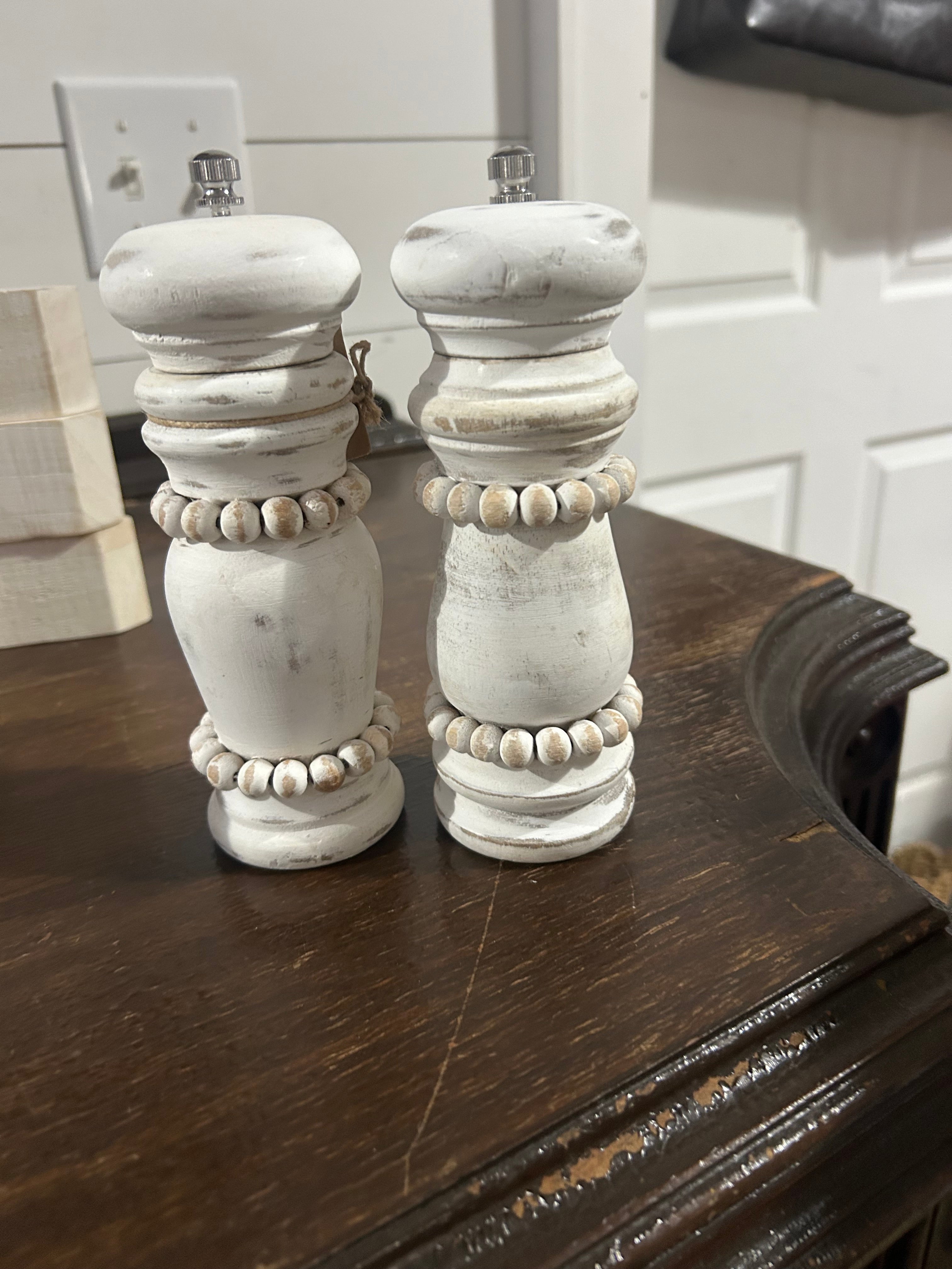 The Charming Cottage Kitchen Extras