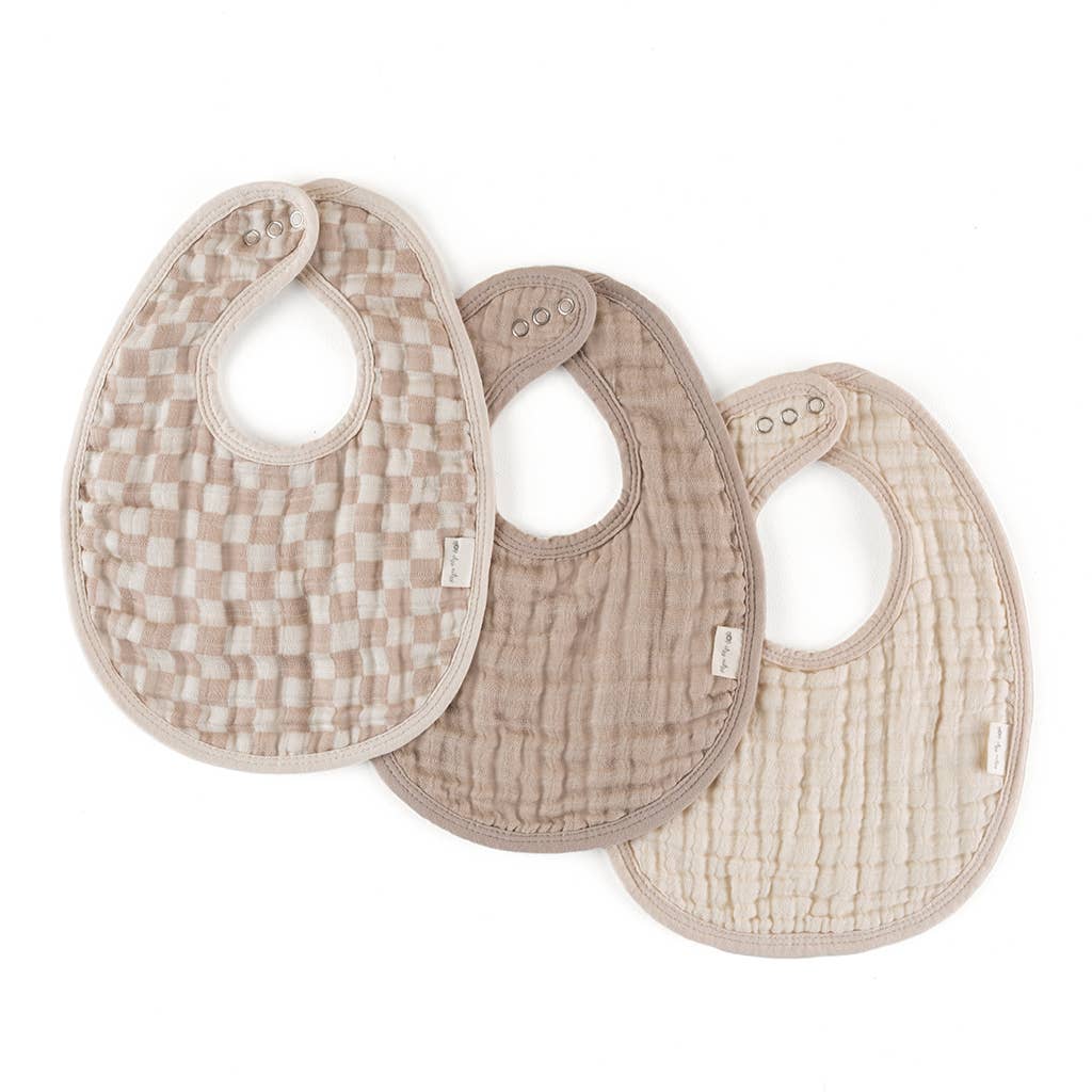 Strawberries & Cream Itzy Bibs™