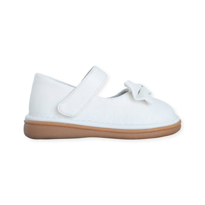 Bow White Shoe