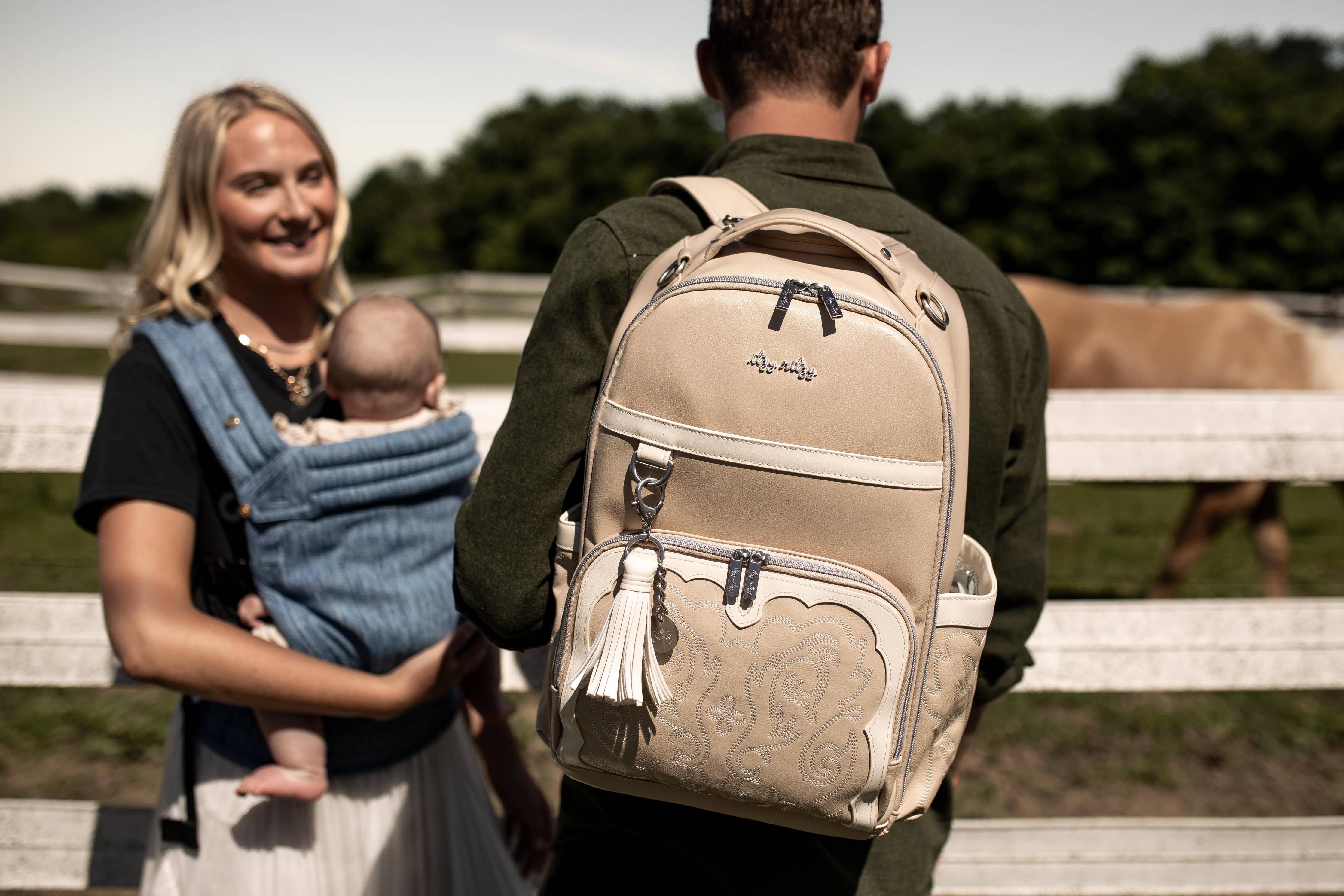Itzy Ritzy Nash Boss Diaper Bag - Thumbnail 5