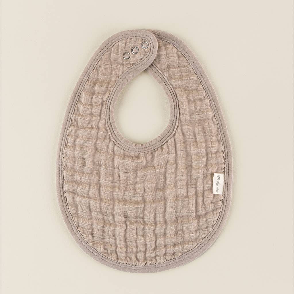 Strawberries & Cream Itzy Bibs™