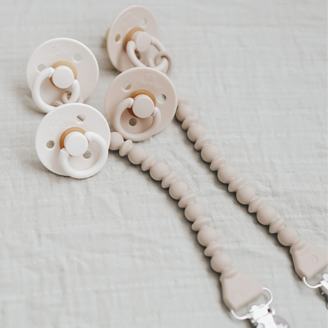 Itzy Soother™ Natural Rubber Paci Sets- Pink Bow